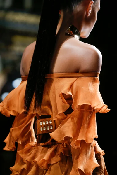 Look 31
